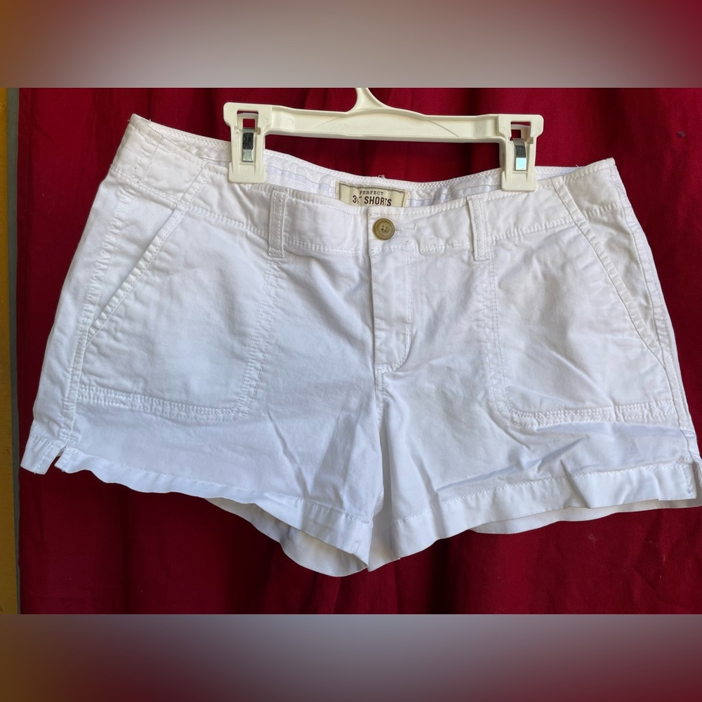 Old Navy 3 1/2” shorts